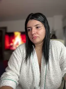 Snapshot of horny_roomiess chatting on March 5, 2025, 12:16 am horny roomiess online show from March 5, 2025, 12:16 am