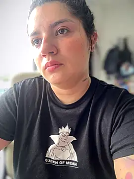 Snapshot of horny_roomiess chatting on September 17, 2025, 4:08 pm horny roomiess online show from September 17, 2025, 4:08 pm