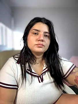 Snapshot of horny_roomiess chatting on October 13, 2025, 8:53 pm horny roomiess online show from October 13, 2025, 8:53 pm