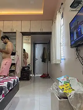 hornyguy271192 online show from February 18, 2026, 3:46 am