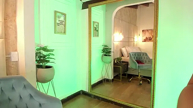 Victoria-Harper online show from February 28, 2025, 11:58 am