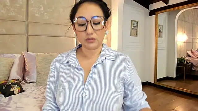 Victoria-Harper online show from March 10, 2025, 12:48 pm