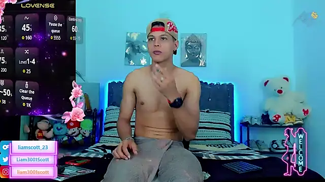 Liamscott  online show from January 14, 2026, 10:47 pm