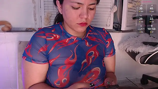 JulianaCastillo online show from February 2, 2025, 8:13 am