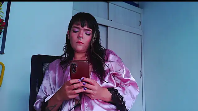 purple em69 online show from February 8, 2026, 7:50 pm