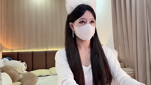 Jennie Spa online show from March 4, 2026, 3:07 pm