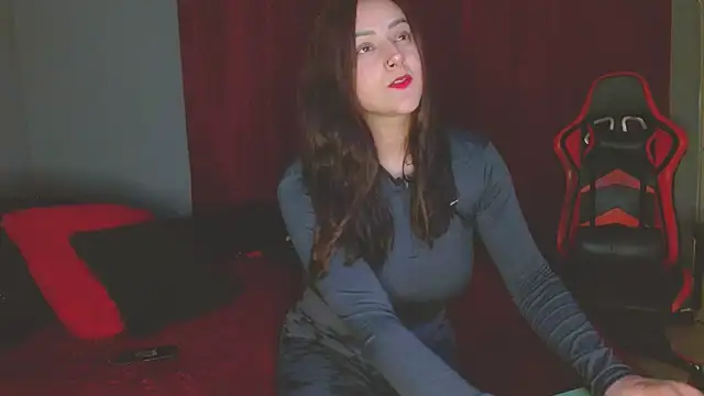 Noamartin  online show from March 8, 2025, 2:12 am