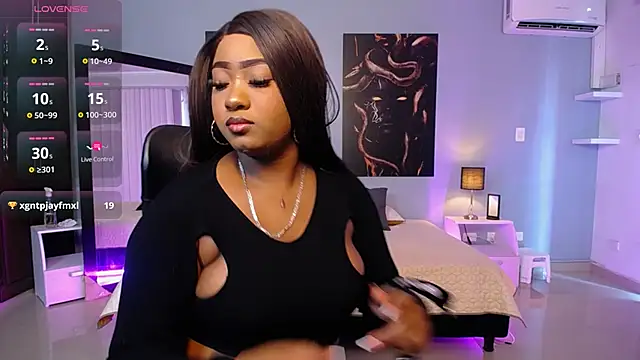 JasmineCampbell  online show from October 16, 2025, 8:21 pm