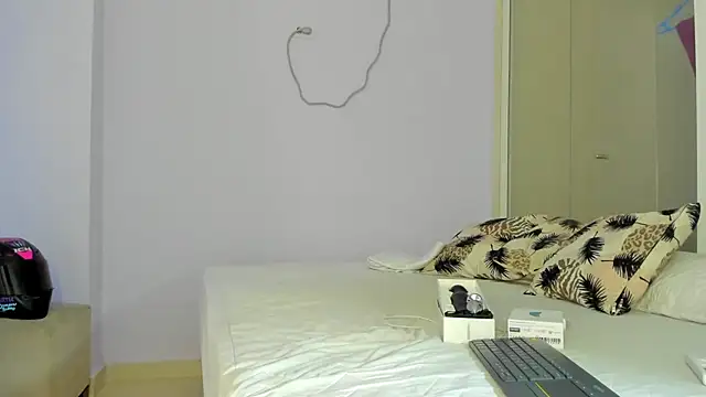 Snapshot of Mari_Mendoza chatting on December 12, 2024, 9:04 pm Mari Mendoza online show from December 12, 2024, 9:04 pm