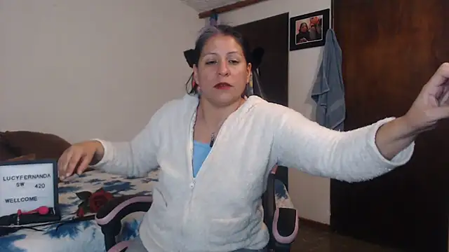 Snapshot of LucifernandaSw chatting on June 26, 2026, 10:19 am LucifernandaSw online show from June 26, 2026, 10:19 am