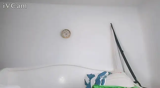 Yeye25199 online show from December 24, 2024, 2:22 pm