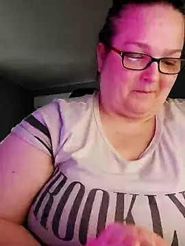 Snapshot of SexyWhiteChocolate chatting on March 19, 2025, 10:42 pm SexyWhiteChocolate online show from March 19, 2025, 10:42 pm