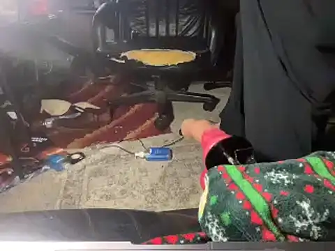 Snapshot of Blazedsurfer30 chatting on March 7, 2025, 3:49 pm Blazedsurfer30 online show from March 7, 2025, 3:49 pm