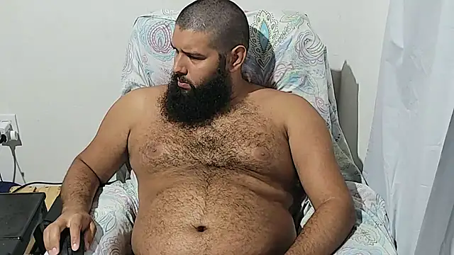 Snapshot of Luksmen chatting on February 14, 2026, 11:12 pm Luksmen online show from February 14, 2026, 11:12 pm