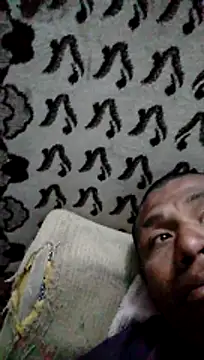 Snapshot of Moreno1813 chatting on February 6, 2026, 5:34 am Moreno1813 online show from February 6, 2026, 5:34 am