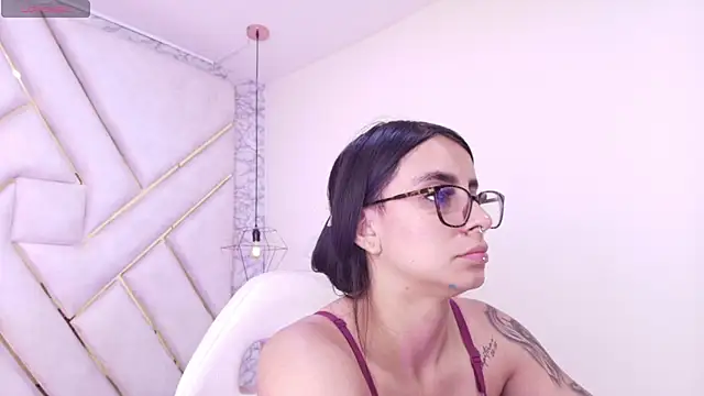 Snapshot of Andreita_Jones chatting on June 23, 2026, 12:14 pm Andreita Jones online show from June 23, 2026, 12:14 pm