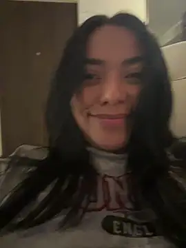 PetitLumiere online show from December 30, 2024, 5:26 am