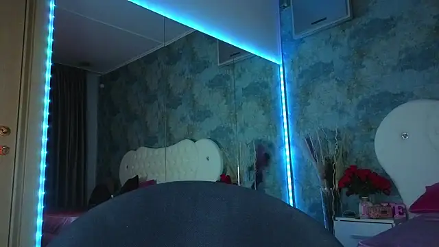 AngellBlackX online show from December 22, 2025, 7:27 am