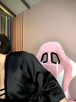 Snapshot of Victoria-And1 chatting on September 26, 2025, 1:09 am Victoria-And1 online show from September 26, 2025, 1:09 am