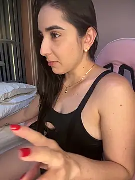 Snapshot of Victoria-And1 chatting on October 15, 2025, 1:17 am Victoria-And1 online show from October 15, 2025, 1:17 am