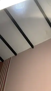 Snapshot of Victoria-And1 chatting on October 31, 2025, 1:39 am Victoria-And1 online show from October 31, 2025, 1:39 am