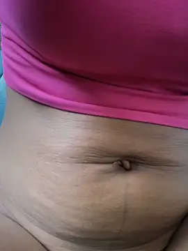 Snapshot of AleezaFrench chatting on February 3, 2025, 5:03 pm AleezaFrench online show from February 3, 2025, 5:03 pm