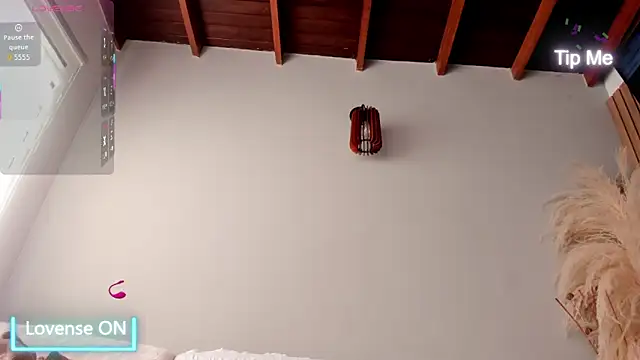 neo dimou  online show from September 29, 2025, 11:48 am