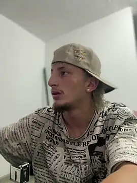 Snapshot of Scott_sex7 chatting on February 24, 2026, 12:30 am Scott sex7 online show from February 24, 2026, 12:30 am