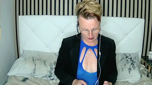 Snapshot of xxNoeliaxx chatting on December 31, 2024, 11:31 am xxNoeliaxx online show from December 31, 2024, 11:31 am