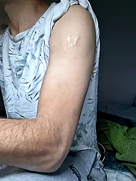 molozeb online show from November 1, 2025, 6:37 am