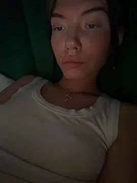 Lisaaa Alisa online show from April 9, 2026, 6:57 pm