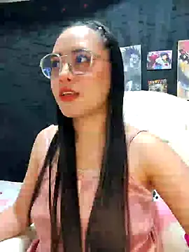 Janna mnt online show from December 8, 2024, 3:53 am