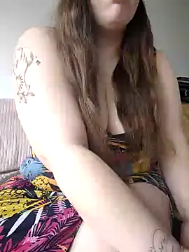 Snapshot of FrancaiseLynne chatting on January 28, 2025, 10:02 am FrancaiseLynne online show from January 28, 2025, 10:02 am