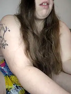 Snapshot of FrancaiseLynne chatting on February 15, 2025, 9:48 pm FrancaiseLynne online show from February 15, 2025, 9:48 pm