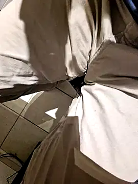 Lorent6969 online show from November 6, 2025, 5:08 am