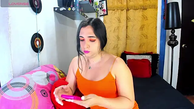SARAMISHA online show from February 10, 2025, 11:02 pm