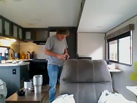 lateniter online show from January 10, 2026, 2:19 pm