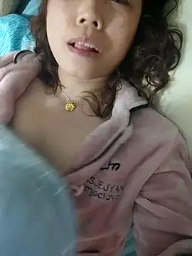 -Shirleyni  online show from February 2, 2025, 2:34 pm