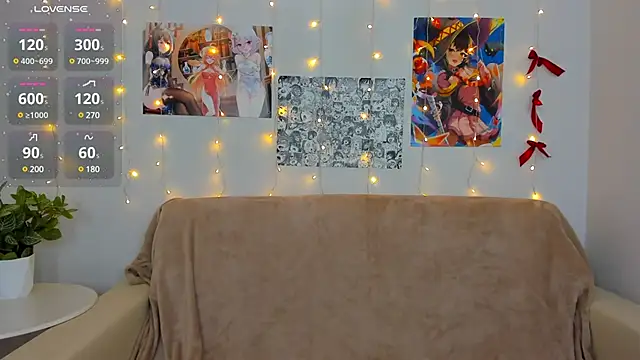 Lori  Hell online show from January 3, 2025, 2:43 am