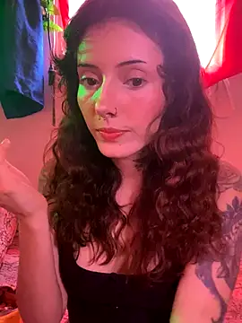 LiliJones  online show from October 2, 2025, 5:31 pm