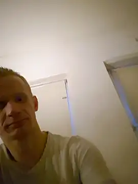 Snapshot of nl1994davex chatting on March 4, 2026, 5:41 pm nl1994davex online show from March 4, 2026, 5:41 pm