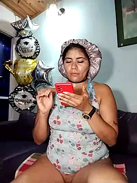 Luna Dumont online show from February 25, 2025, 8:03 am