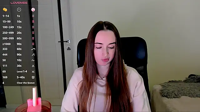 Kimmberr online show from October 30, 2025, 6:37 am