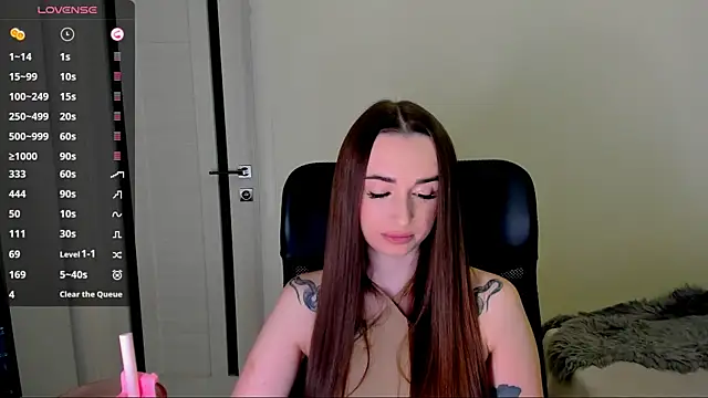 Kimmberr online show from November 27, 2025, 4:36 am