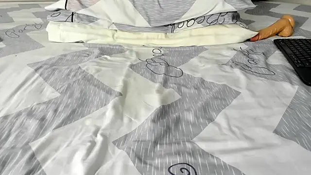 Snapshot of maybelline69 chatting on October 26, 2025, 9:15 am maybelline69 online show from October 26, 2025, 9:15 am