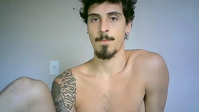 milkoffe online show from December 2, 2024, 4:42 pm