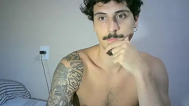 milkoffe online show from December 2, 2024, 9:50 pm