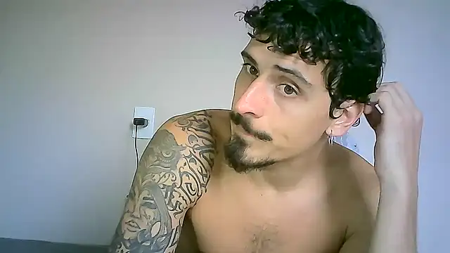 milkoffe online show from December 3, 2024, 5:01 pm