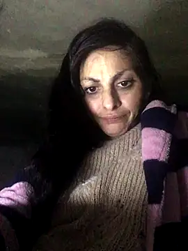 Snapshot of ChantalXOrchid chatting on October 27, 2025, 2:15 am ChantalXOrchid online show from October 27, 2025, 2:15 am