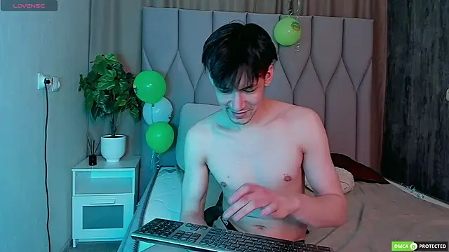 CalvinOwens online show from March 18, 2025, 9:42 am